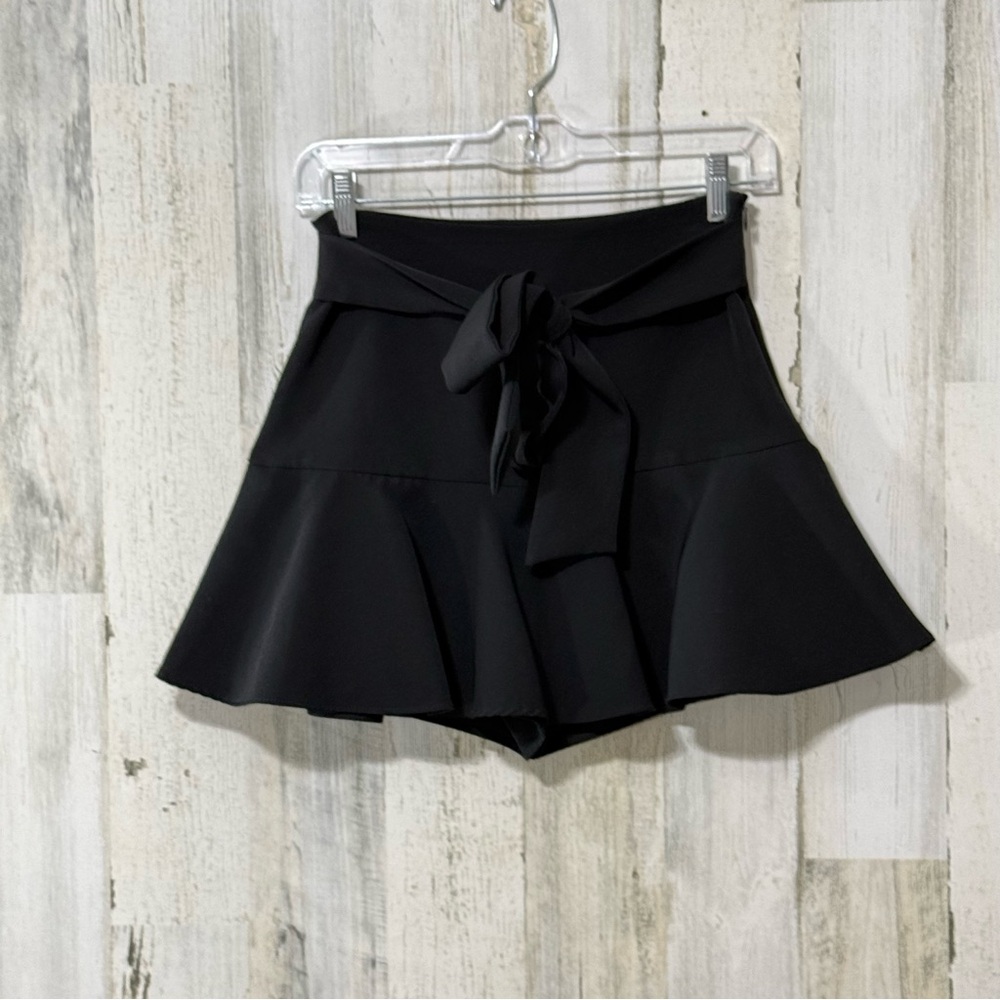 Zara Black Women's Skirt with Belted Bow Accent with Undershorts